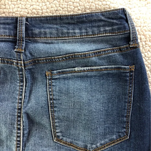 Mudd Women’s/Juniors FLX Stretch Size 9 Distressed Raw Hem Blue Jean Denim Skirt - Picture 9 of 12